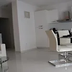 Appartement Foresta Kras