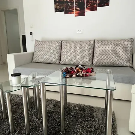 Foresta Apartment Kras